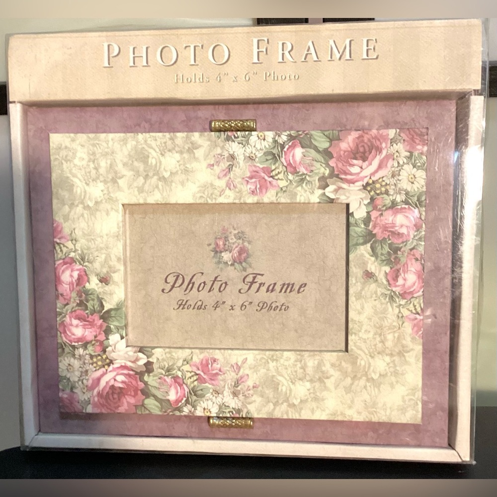 NEW Victorian Rose photo frame pink flowers 10” x 8”